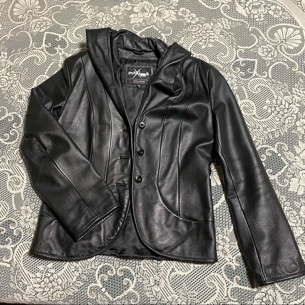 Women’s leather jacket Wilson’s medium